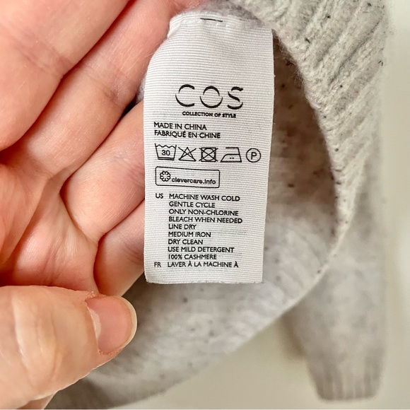 COS Cashmere V Neck Sweater - Picture 5 of 6